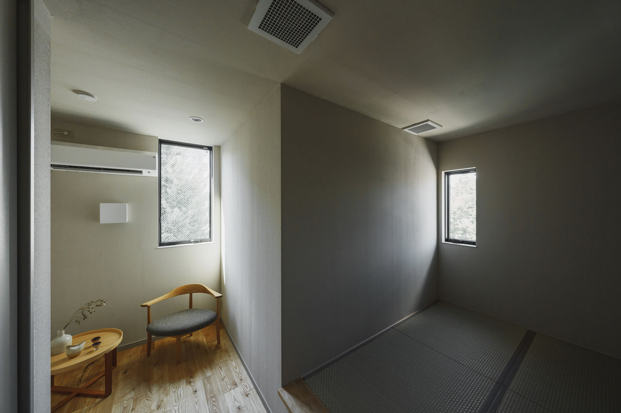 LIVIA(リビア)一級建築士事務所 【京都/狭小】20坪台の土地に吹抜けや視線の抜けを活かして広がりを演出したジャパンディスタイルの家の建築実例画像8