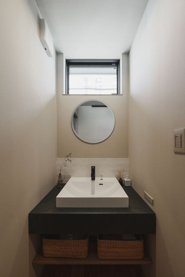 LIVIA(リビア)一級建築士事務所 【京都/狭小】20坪台の土地に吹抜けや視線の抜けを活かして広がりを演出したジャパンディスタイルの家の建築実例画像10