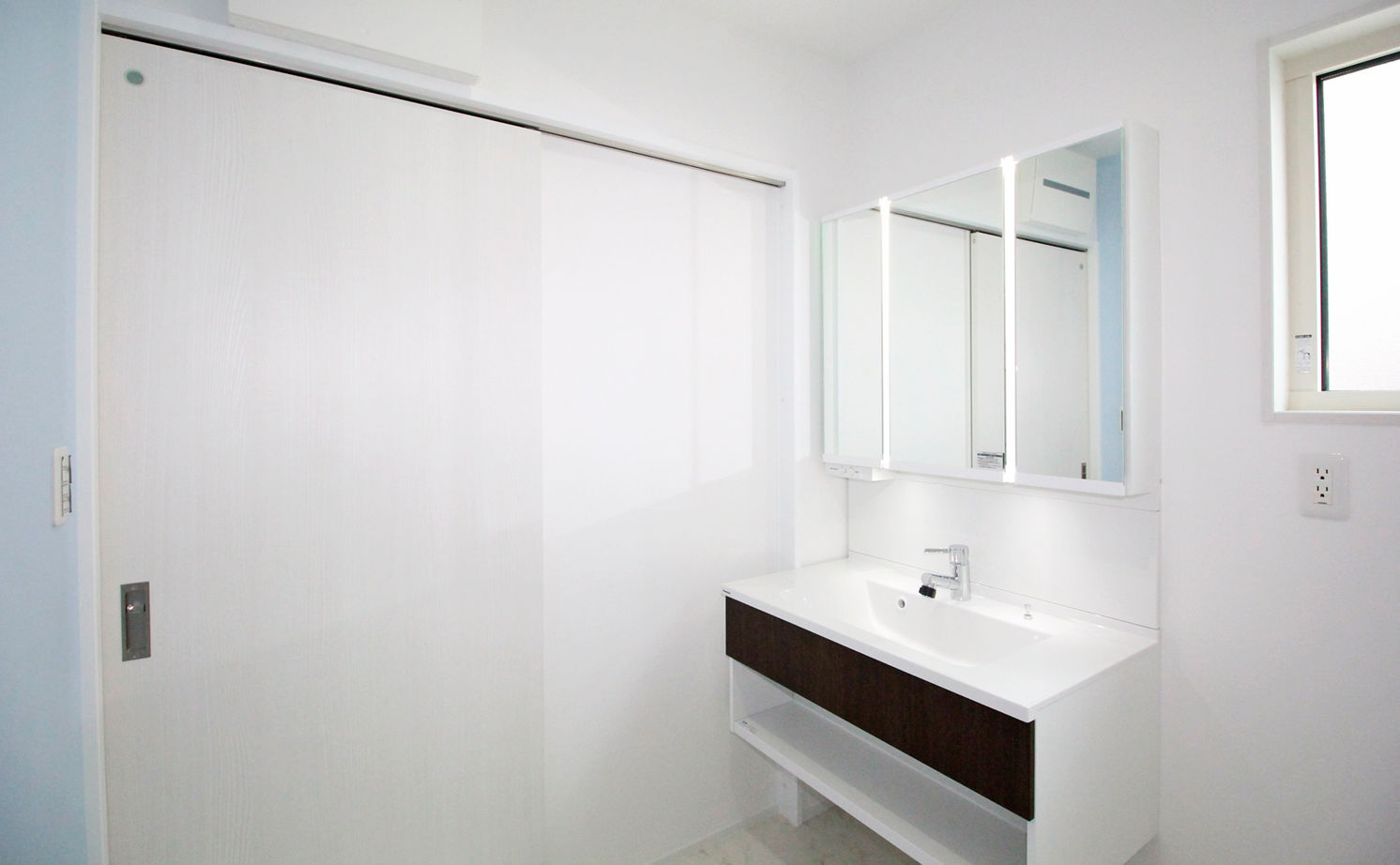 昭和ハウジング泉州・パナソニックビルダーズグループ 【2000万円台/テクノ工法/泉佐野/間取り図】アメリカ西海岸をイメージ！個性的で遊び心ある広々リビング空間の建築実例画像15