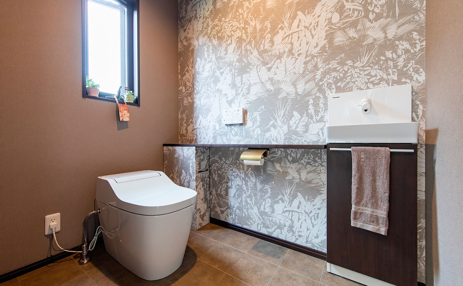 昭和ハウジング泉州・パナソニックビルダーズグループ 【3000万円台/二世帯住宅/テクノ工法/貝塚市】勾配天井とバルコニーが2階リビングの開放感をアップ！の建築実例画像12