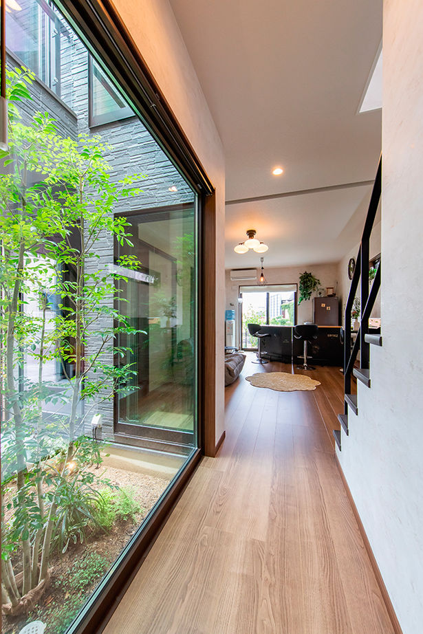 昭和ハウジング泉州・パナソニックビルダーズグループ 【3000万円台/二世帯住宅/テクノ工法/貝塚市】勾配天井とバルコニーが2階リビングの開放感をアップ！の建築実例画像14