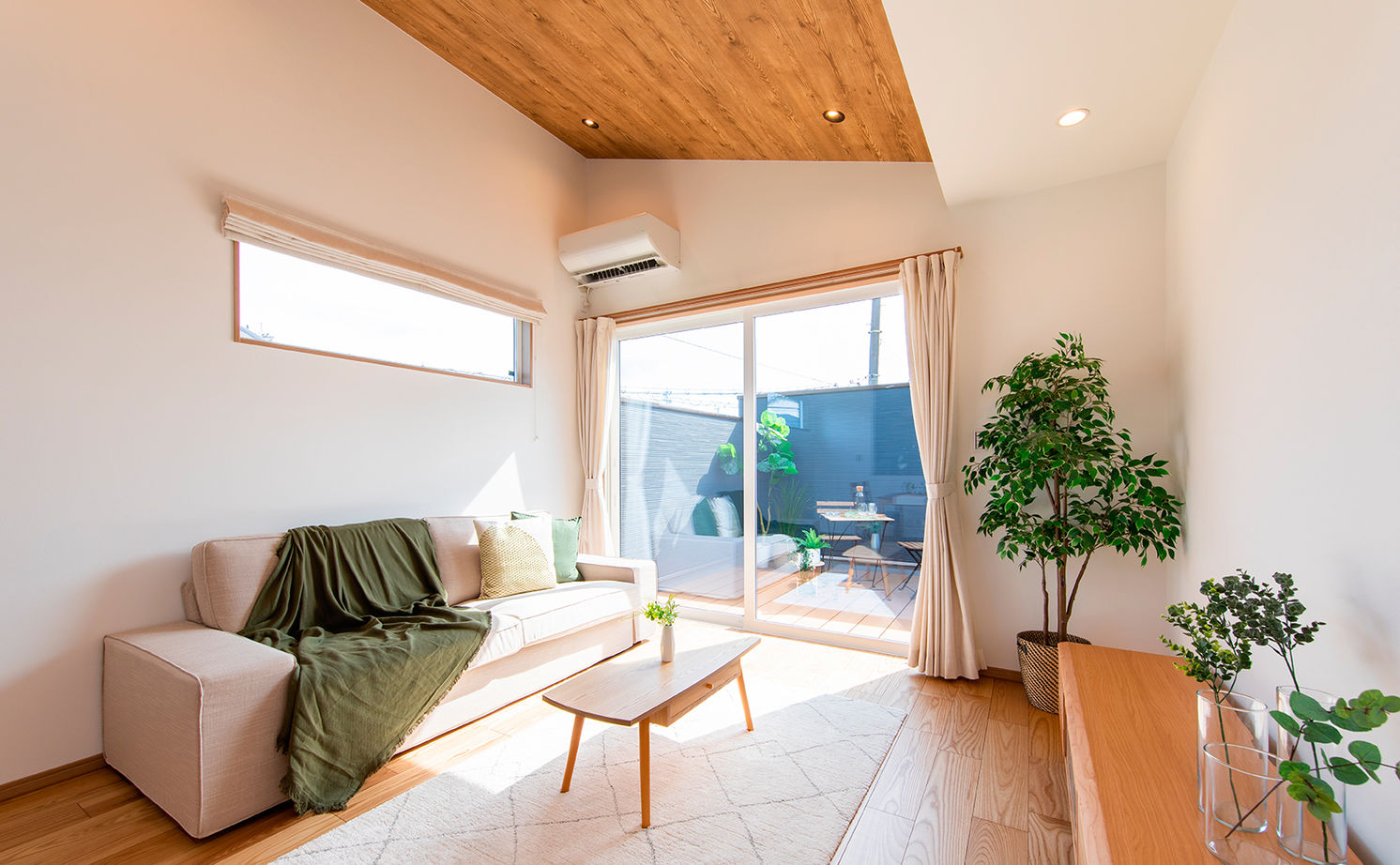 昭和ハウジング泉州・パナソニックビルダーズグループ 【2000万円台/テクノ工法/貝塚市/間取り図】開放的で大人かっこいいアウトドアリビングのある家の建築実例画像4