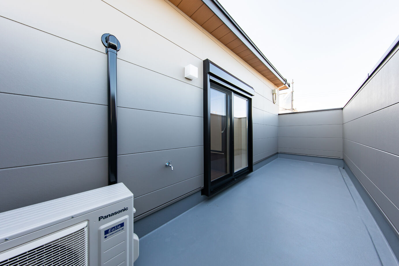 昭和ハウジング泉州・パナソニックビルダーズグループ 【岸和田市】木目が映える、北欧風のおしゃれな住まいの建築実例画像13