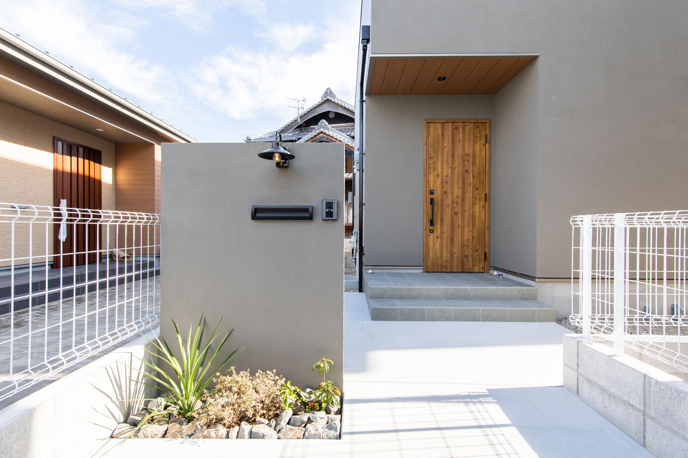 昭和ハウジング泉州・パナソニックビルダーズグループ 【岸和田市】木目が映える、北欧風のおしゃれな住まいの建築実例画像16