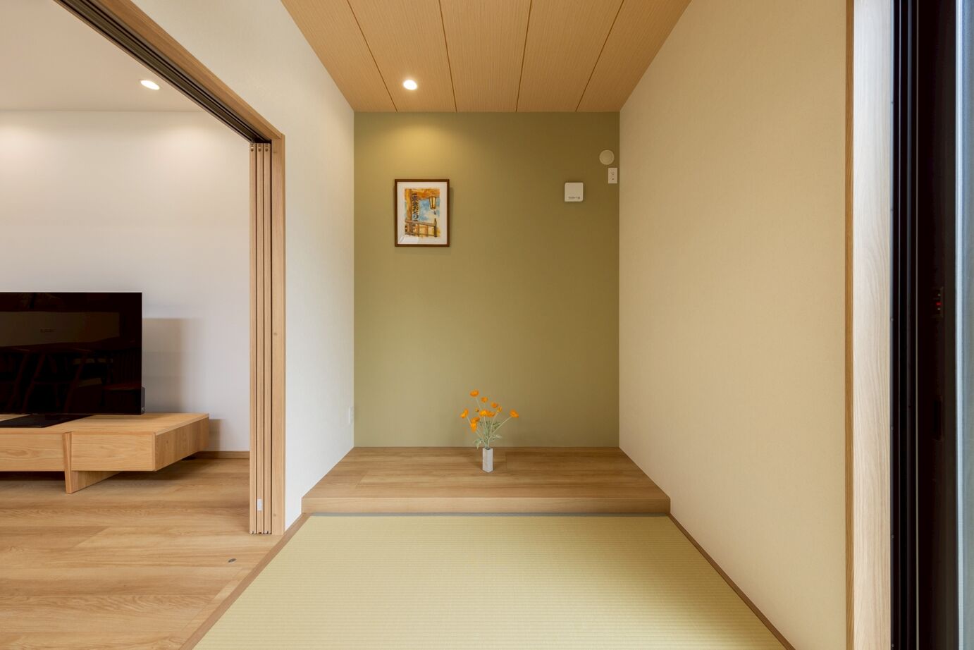 昭和ハウジング泉州・パナソニックビルダーズグループ 【貝塚市】木の温もりと光が心地よい、和モダンの家の建築実例画像5