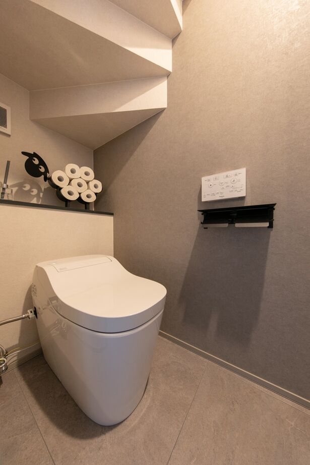 昭和ハウジング泉州・パナソニックビルダーズグループ 【岸和田市】シックなデザインと機能性。収納力と家事ラク動線で、暮らしにゆとりを生む家の建築実例画像8