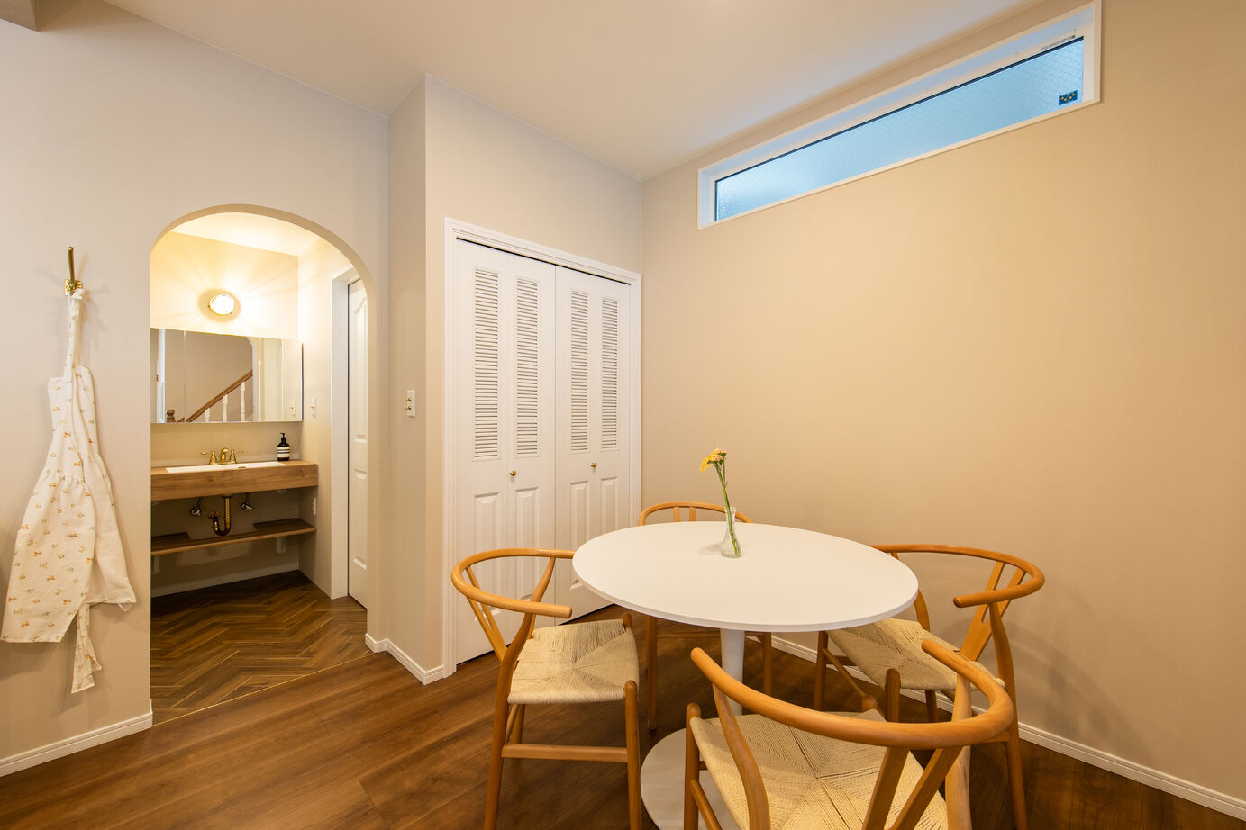 昭和ハウジング泉州・パナソニックビルダーズグループ 【貝塚市】木のぬくもりと白のやさしさが調和する、和モダン×北欧ナチュラルな家の建築実例画像2