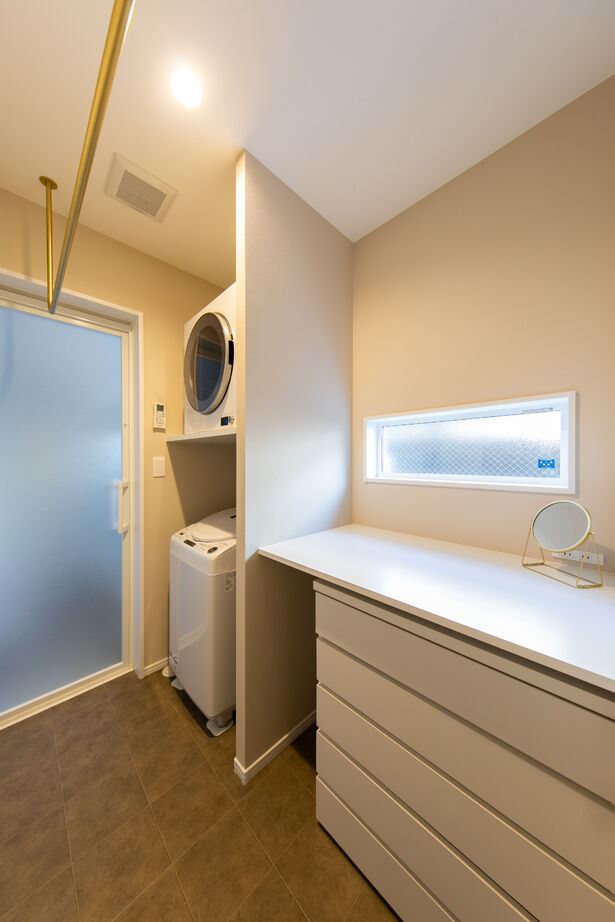 昭和ハウジング泉州・パナソニックビルダーズグループ 【貝塚市】木のぬくもりと白のやさしさが調和する、和モダン×北欧ナチュラルな家の建築実例画像8