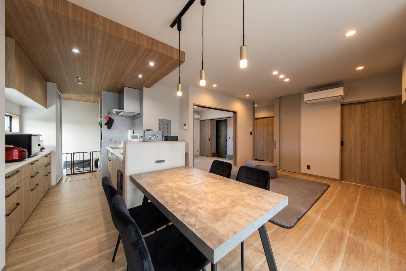 昭和ハウジング泉州・パナソニックビルダーズグループ 【貝塚市】自然光と木のぬくもりで、心地よく暮らせる家の建築実例画像3