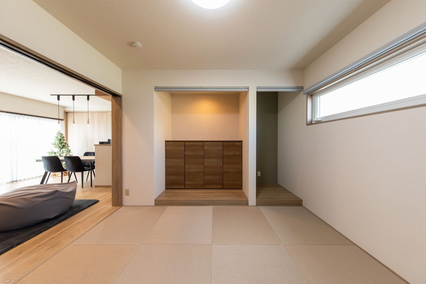 昭和ハウジング泉州・パナソニックビルダーズグループ 【貝塚市】自然光と木のぬくもりで、心地よく暮らせる家の建築実例画像6