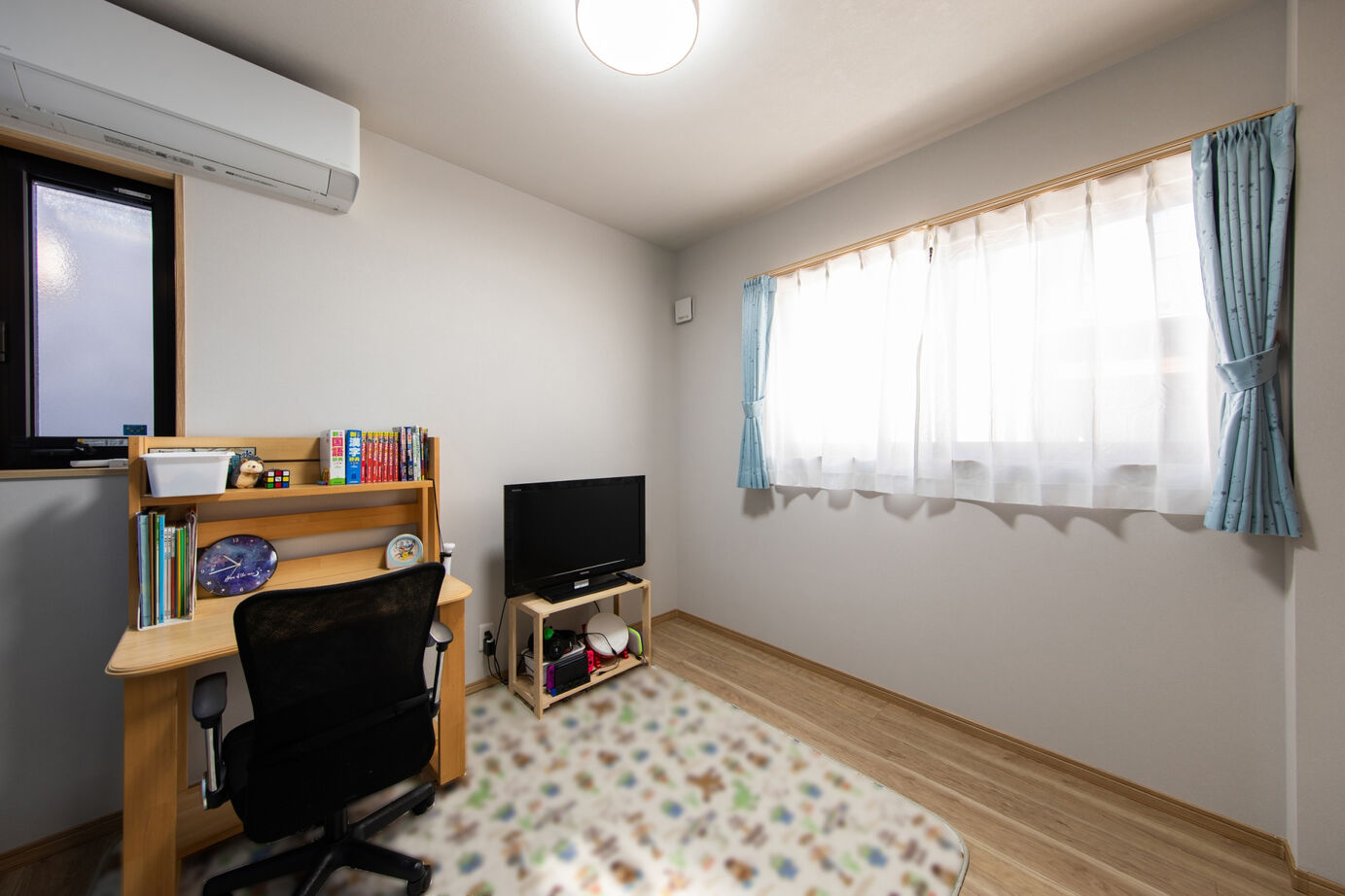 昭和ハウジング泉州・パナソニックビルダーズグループ 【貝塚市】「自然素材とモダンデザインが調和する。収納と動線にこだわった、毎日が快適になる住まいの建築実例画像10