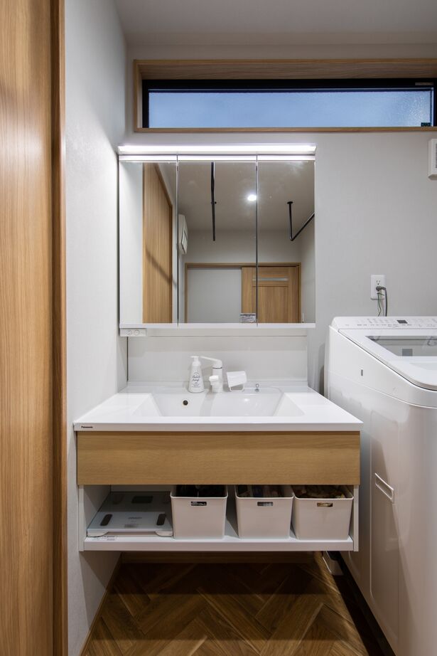 昭和ハウジング泉州・パナソニックビルダーズグループ 【貝塚市】「自然素材とモダンデザインが調和する。収納と動線にこだわった、毎日が快適になる住まいの建築実例画像13