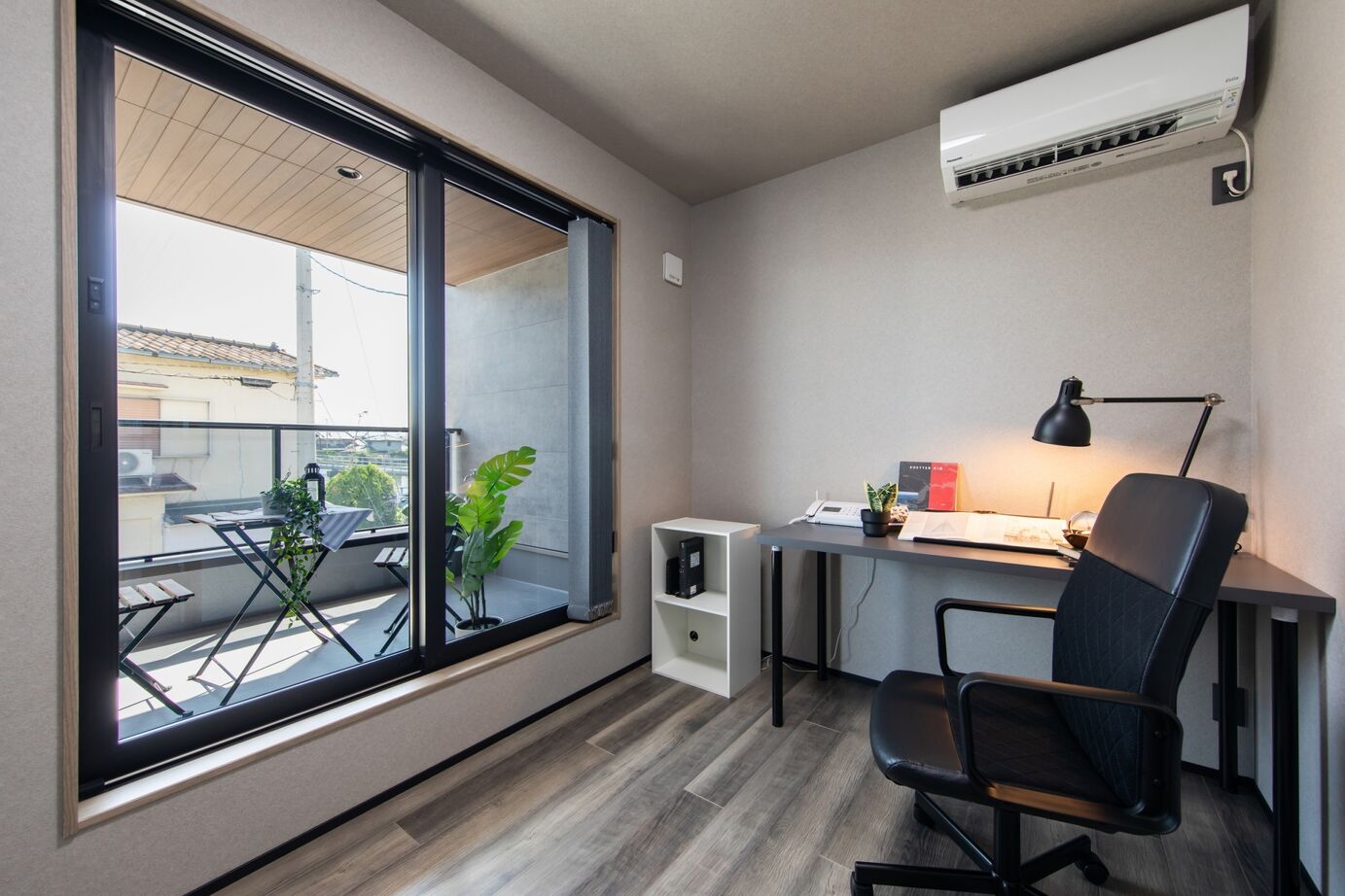 昭和ハウジング泉州・パナソニックビルダーズグループ 【貝塚市】ランドリールームや収納に工夫。ワークスペースも備えた、家族の時間を大切にする家の建築実例画像7