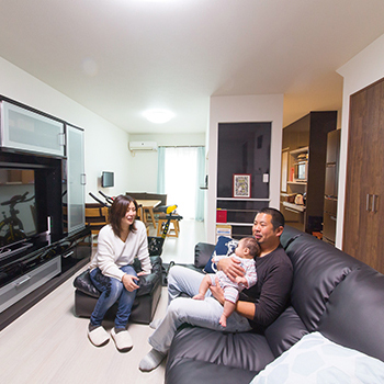 伊東工務店 【京都府/1000万円台/駐車場有/狭小/坪単価有】京都で限られた敷地を目いっぱい使った実例（間取り図有）の建築実例画像3