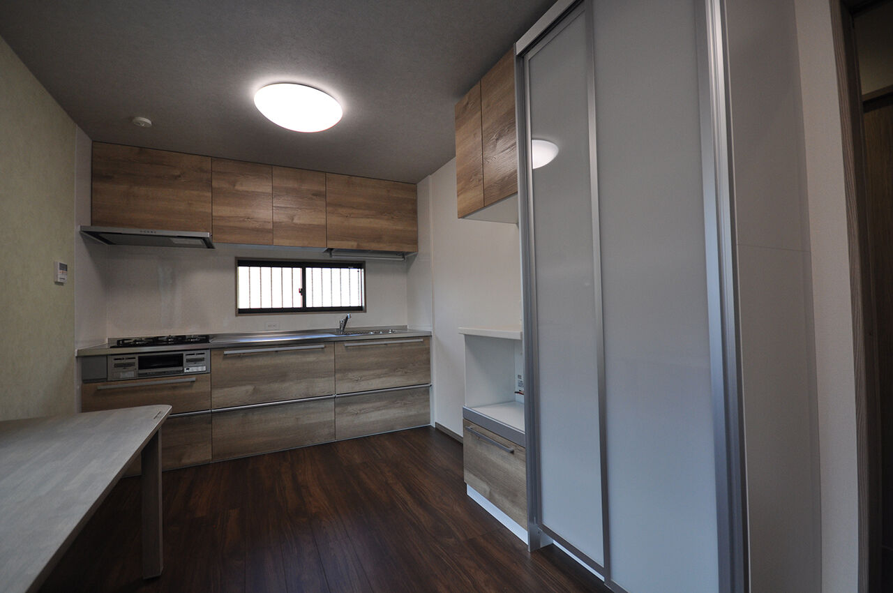 伊東工務店 【2000万円台/狭小住宅/造作家具】夫婦で暮らす終の棲家。土地23坪・延床18坪。夫婦にちょうどいい広さの建築実例画像2