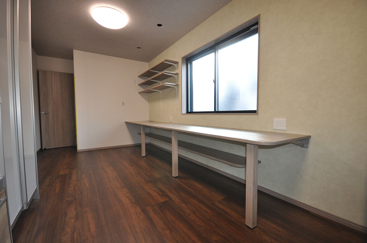 伊東工務店 【2000万円台/狭小住宅/造作家具】夫婦で暮らす終の棲家。土地23坪・延床18坪。夫婦にちょうどいい広さの建築実例画像3