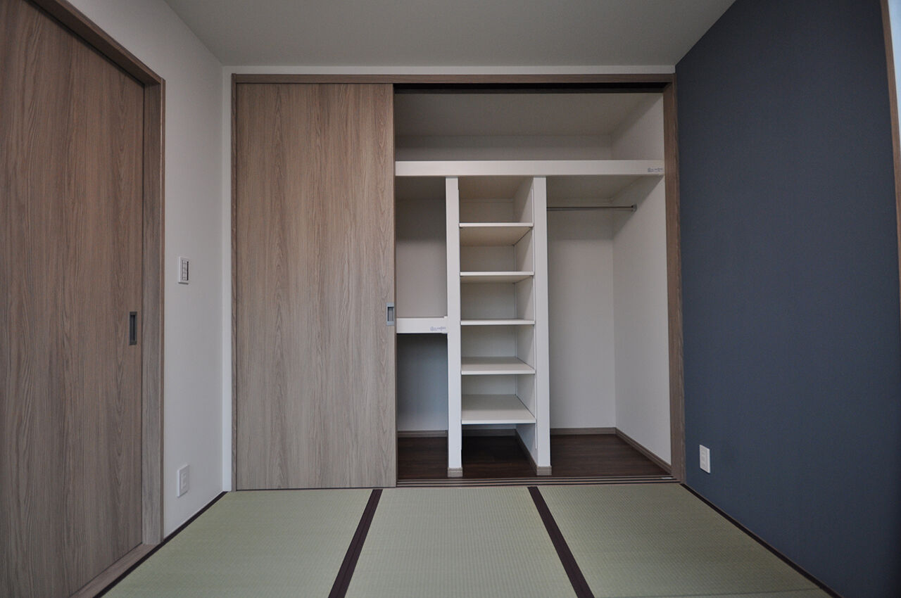 伊東工務店 【2000万円台/狭小住宅/造作家具】夫婦で暮らす終の棲家。土地23坪・延床18坪。夫婦にちょうどいい広さの建築実例画像4