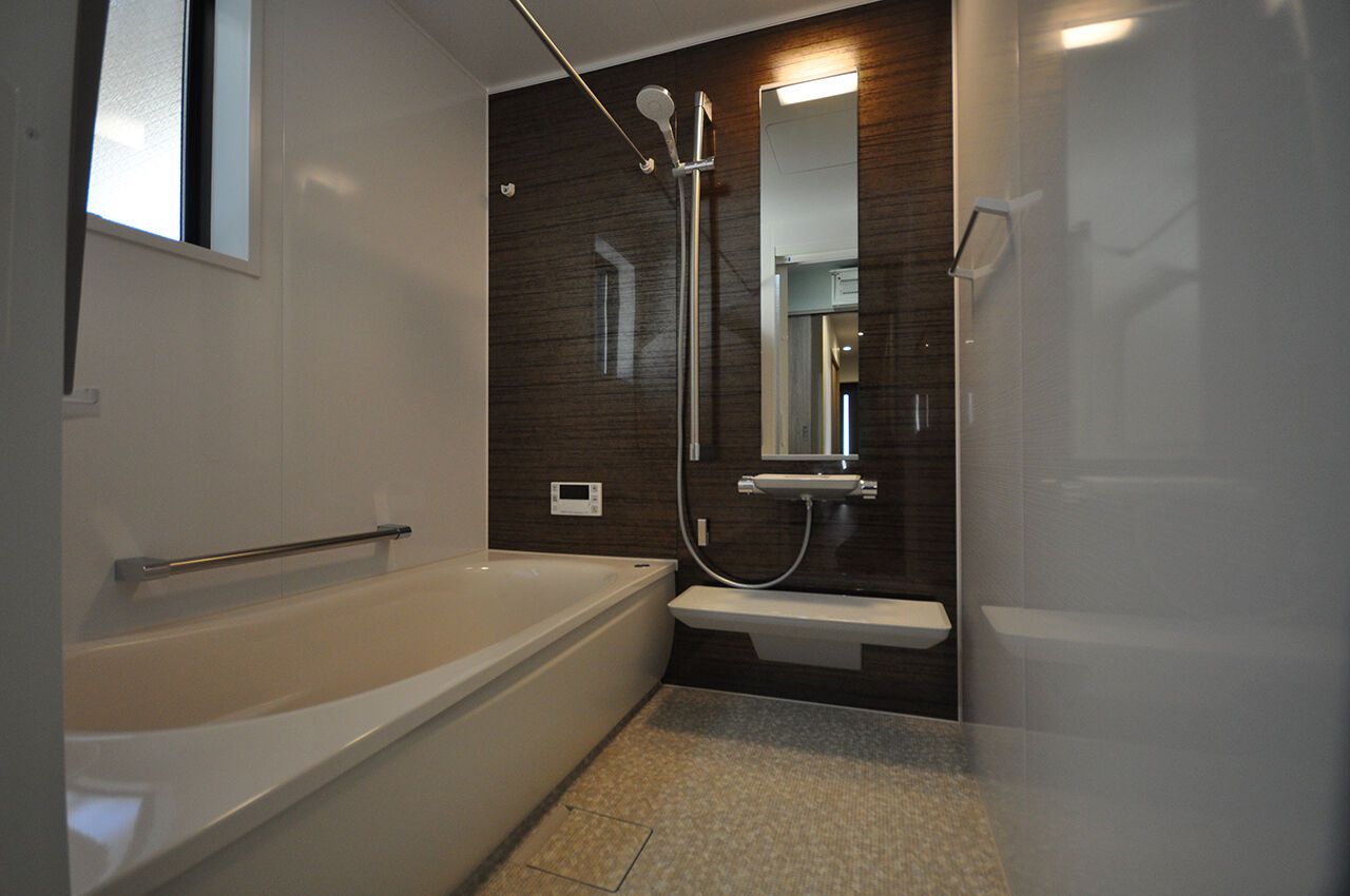 伊東工務店 【2000万円台/狭小住宅/造作家具】夫婦で暮らす終の棲家。土地23坪・延床18坪。夫婦にちょうどいい広さの建築実例画像5