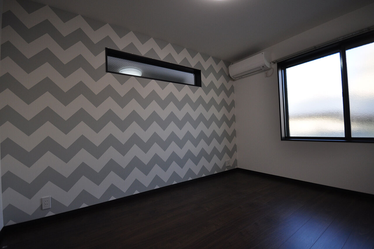 伊東工務店 【2000万円/京町家風デザイン/ビルトインガレージ】耐震性能を高め、20坪に3階建てを実現した住まいの建築実例画像4