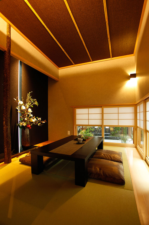 コンフォートハウス長崎支店 【平屋/中庭/ビルトインガレージ】心穏やかな静寂へと誘う、平屋の邸宅の建築実例画像5