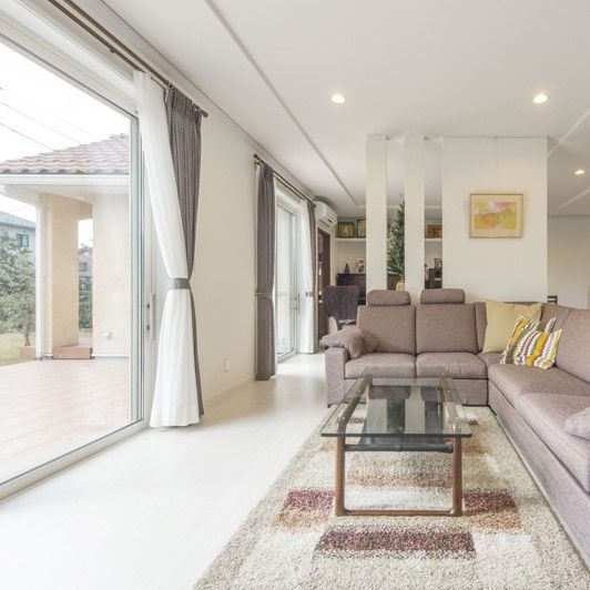 野口建設 【間取り図あり】設計士の知識や対応に安心。南欧風の平屋で叶える快適な暮らしの建築実例画像3