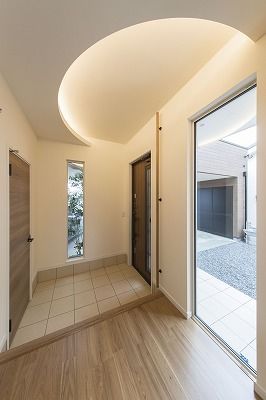 野口建設 【間取り図あり】吹き抜けを見下ろせる大空間が家族を繋ぎ、毎日の暮らしや心にゆとりをもたらす住まいの建築実例画像9