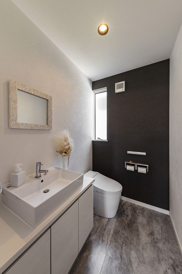 野口建設 青空に映えるスクエアの白い家。洋画に出てきそうなデザインの開放感溢れるオシャレな空間の建築実例画像9