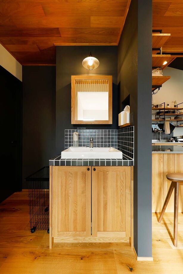 野口建設 料理や団欒の場所を開放感あふれる2階に。家事のしやすさを考慮した動線に工夫がある家の建築実例画像4