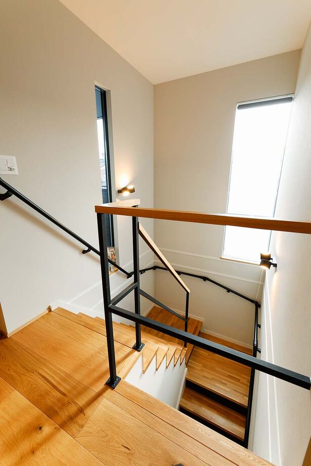 野口建設 料理や団欒の場所を開放感あふれる2階に。家事のしやすさを考慮した動線に工夫がある家の建築実例画像5