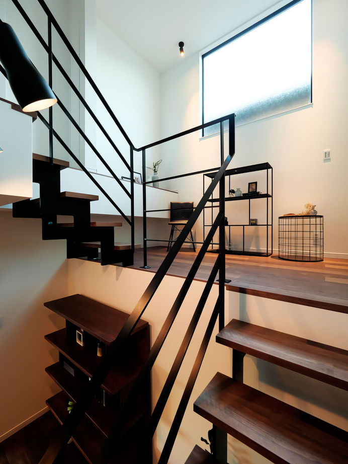 ユーロプランニング 【2000万円台/大阪府/間取り有】スタイリッシュな外観の内側は、光溢れる住み心地のいい5LDKの建築実例画像7