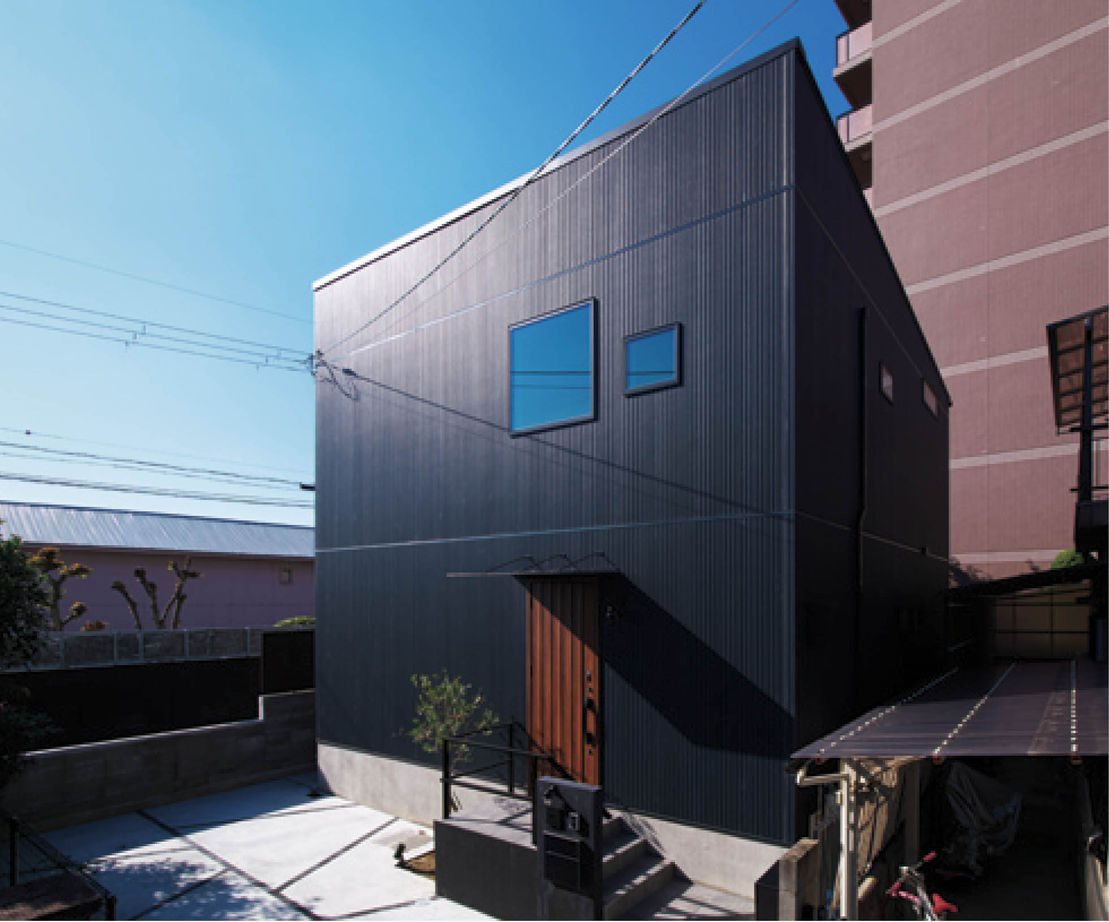 ユーロプランニング 【2000～2500万円/間取り有】最初の一歩で広がる吹抜大空間 惜しみない開放感を愉しむ邸の建築実例画像6