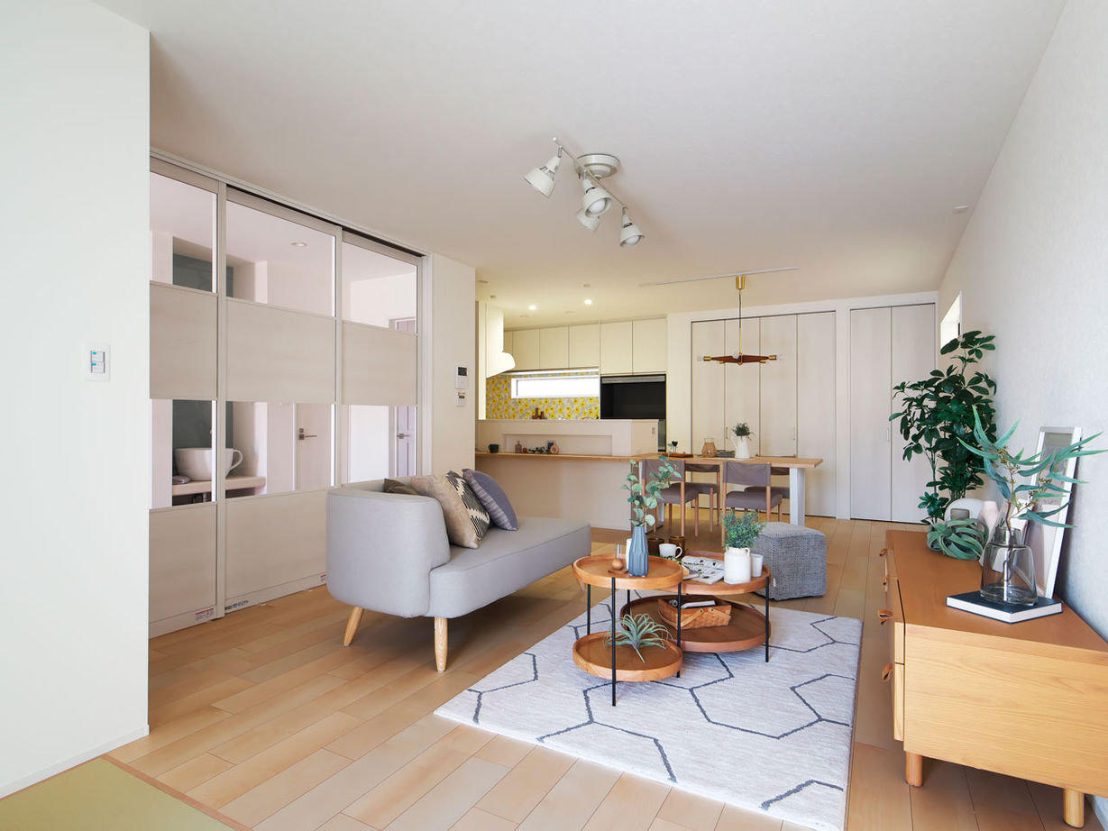 ユーロプランニング 【2000万円台/大阪府/茨木市/間取り有】家族の寛ぎ空間満載！屋上テラスを叶えたナチュラルテイストの家の建築実例画像3