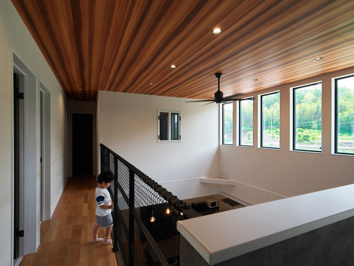 ユーロプランニング 【ウッドデッキ&広い庭】リビングもキッチンもお庭まで！開放感の中で家族がつながる邸の建築実例画像7