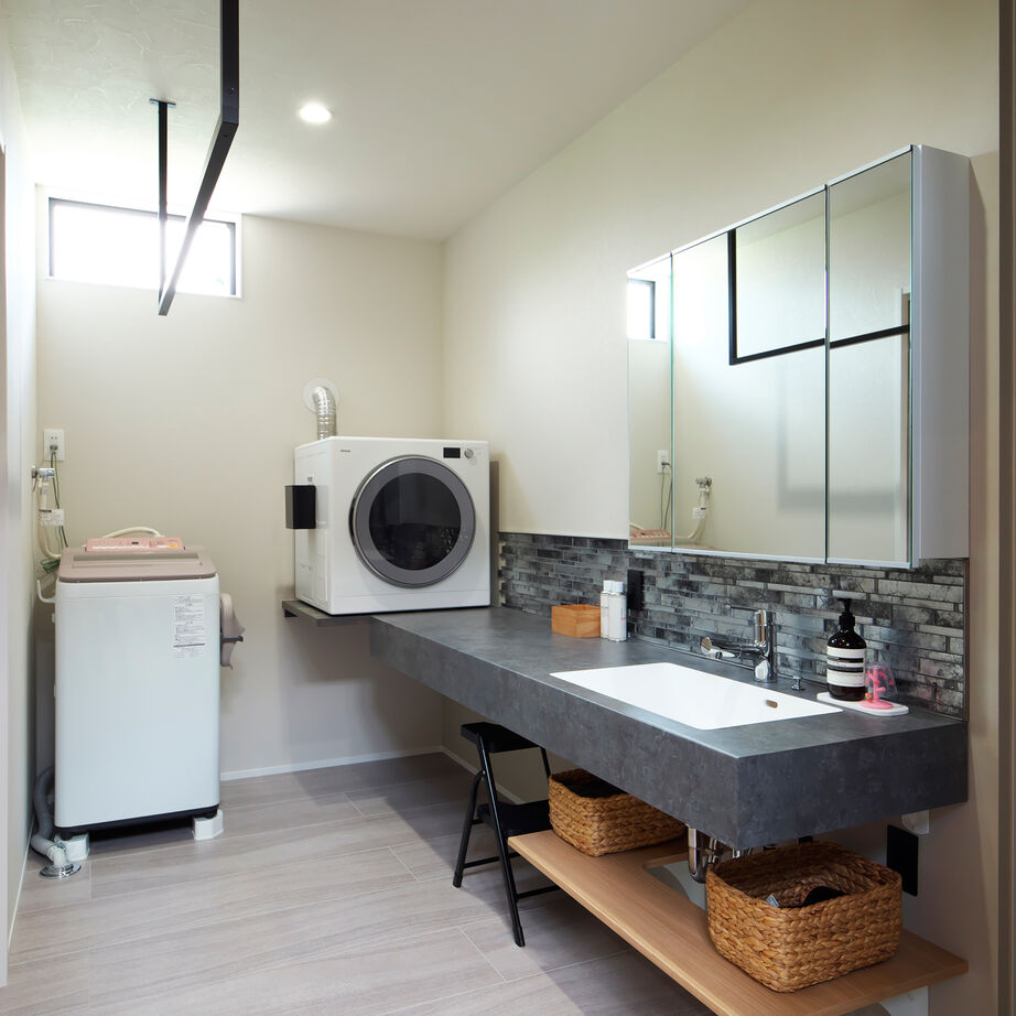 ユーロプランニング 【ウッドデッキ&広い庭】リビングもキッチンもお庭まで！開放感の中で家族がつながる邸の建築実例画像9