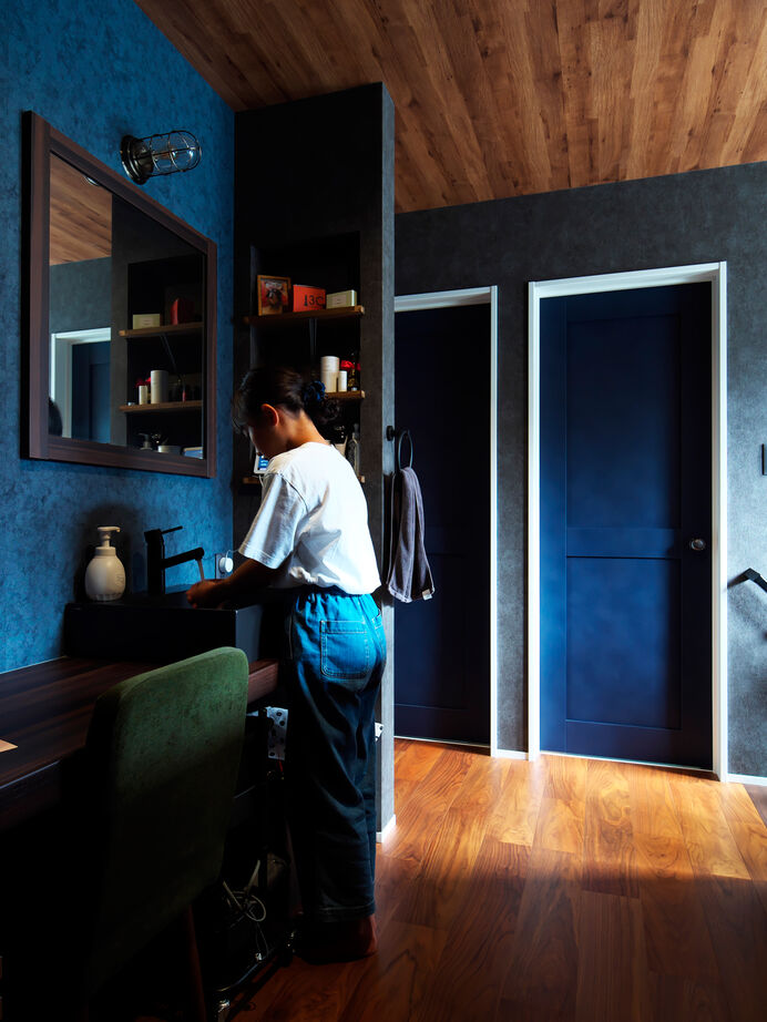 ユーロプランニング オンリーワンのデザインやカラーにこだわり、好きに囲まれて暮らす！おしゃれでモダンな漆黒の家の建築実例画像7