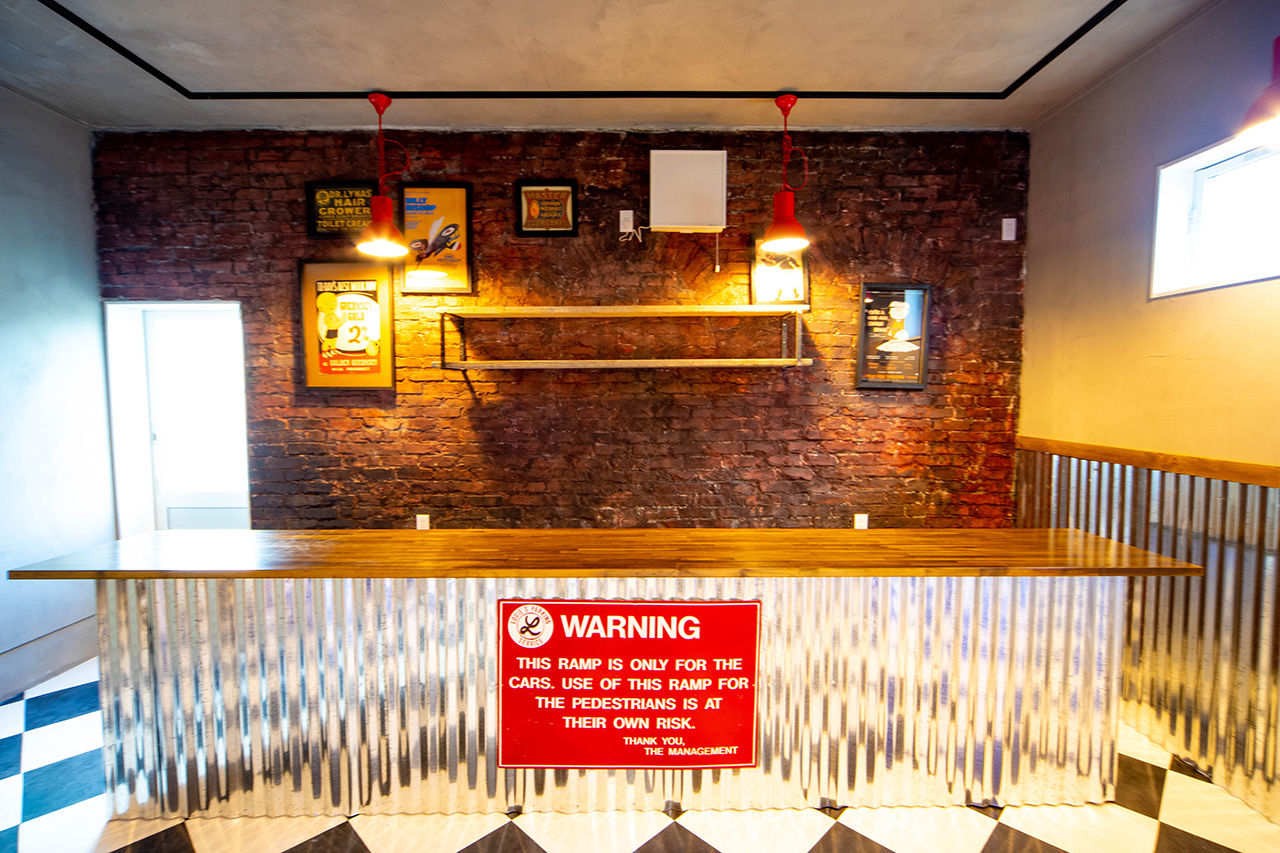 モアナビルダーズ　～ガレージハウス、サーファーズハウス～ 【3人家族/4LDK/間取り図有】約18畳のインナーガレージは天気を気にせず遊べる大空間！の建築実例画像5