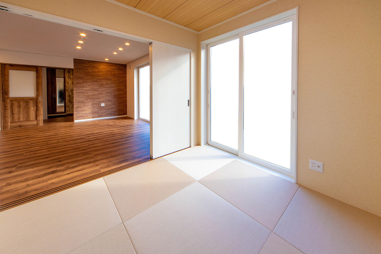 モアナビルダーズ　～ガレージハウス、サーファーズハウス～ 【3人家族/4LDK/間取り図有】約18畳のインナーガレージは天気を気にせず遊べる大空間！の建築実例画像10