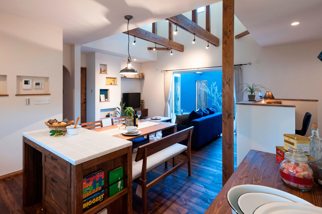 ホワイトレーベル 【2000万円台/平屋/30坪台/注文住宅/間取り図】L字型の平屋/天井高4.5ｍのリビングで開放感たっぷりの平屋の建築実例画像3