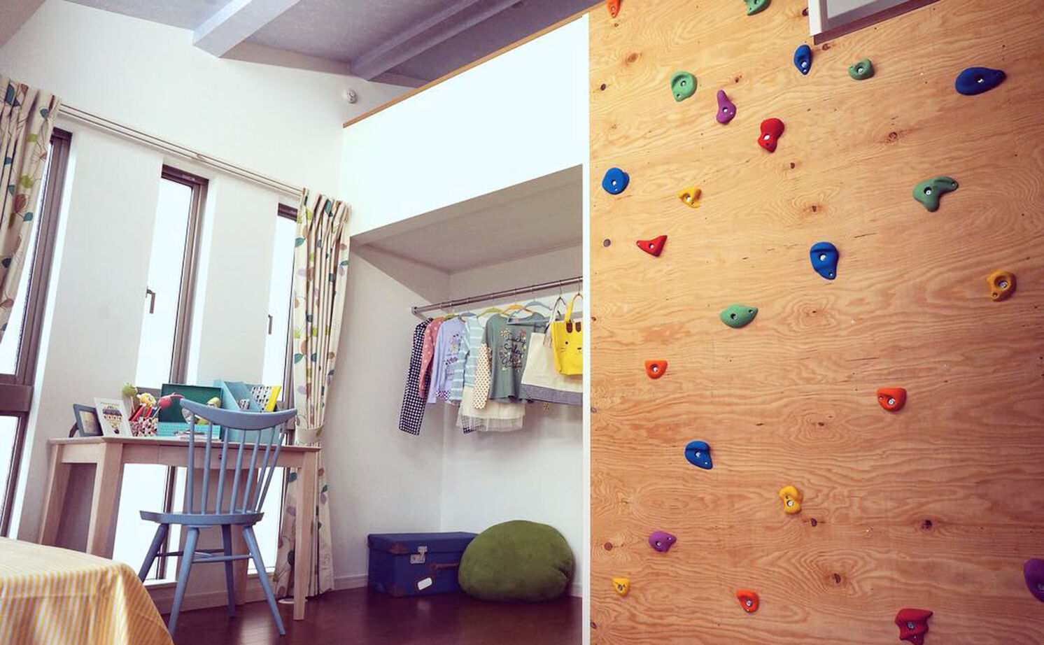 イシンホーム三郷　松井産業 【1000万円台/30坪/ガレージハウス】子育てと家事動線を考え抜いた、遊び心満載な2階建ての建築実例画像8