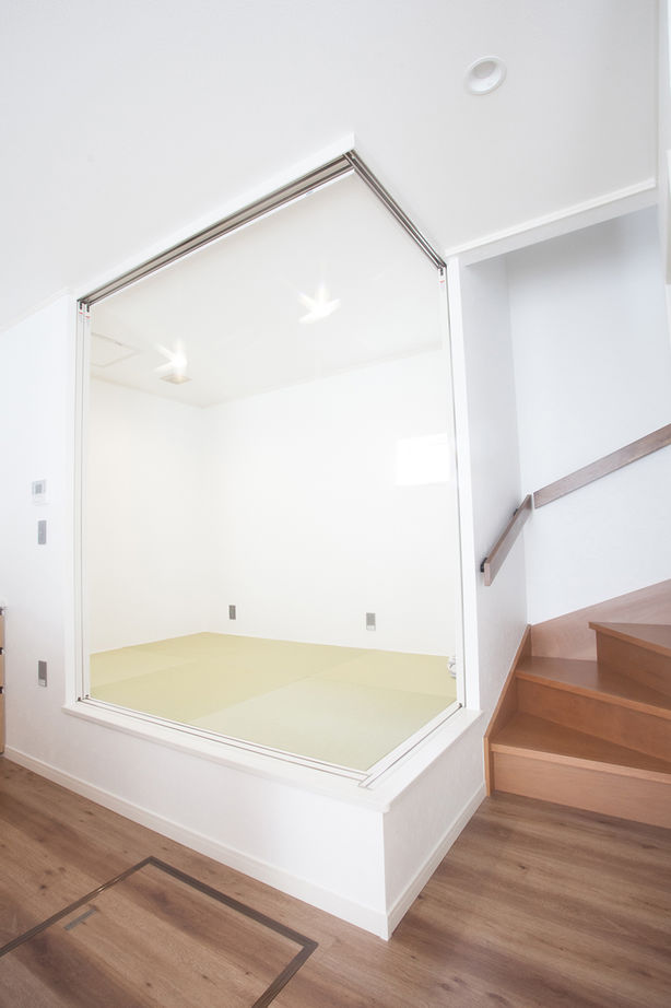 イシンホーム三郷　松井産業 【1800万円/30坪台/太陽光発電/ビルトインガレージ/収納充実】趣味も暮らしも楽しむ、高性能住宅の建築実例画像7