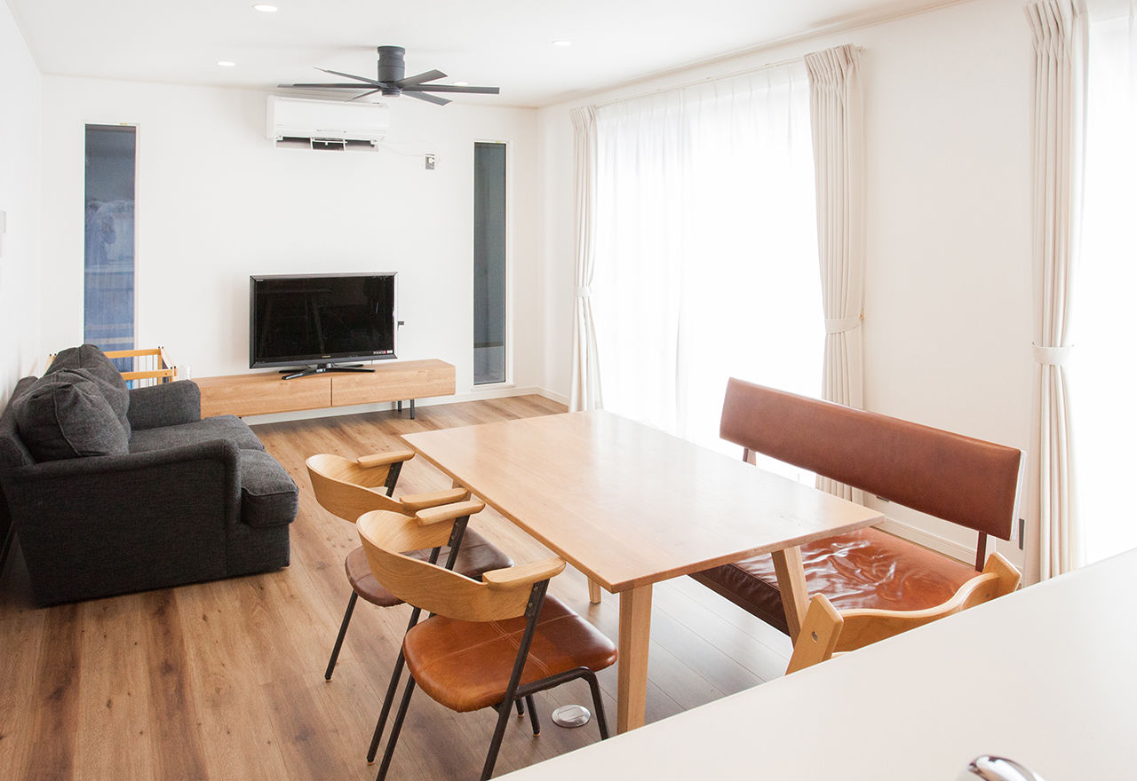 イシンホーム三郷　松井産業 【1800万円/30坪台/太陽光発電/ビルトインガレージ/収納充実】趣味も暮らしも楽しむ、高性能住宅の建築実例画像8