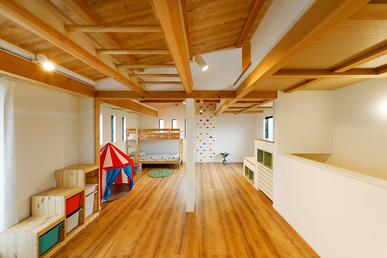 イシンホーム三郷　松井産業 【1000万円台/家事ラク動線/ZEH仕様/ロフトと書斎】毎日が楽しい！遊び心が満載の家づくりの建築実例画像7