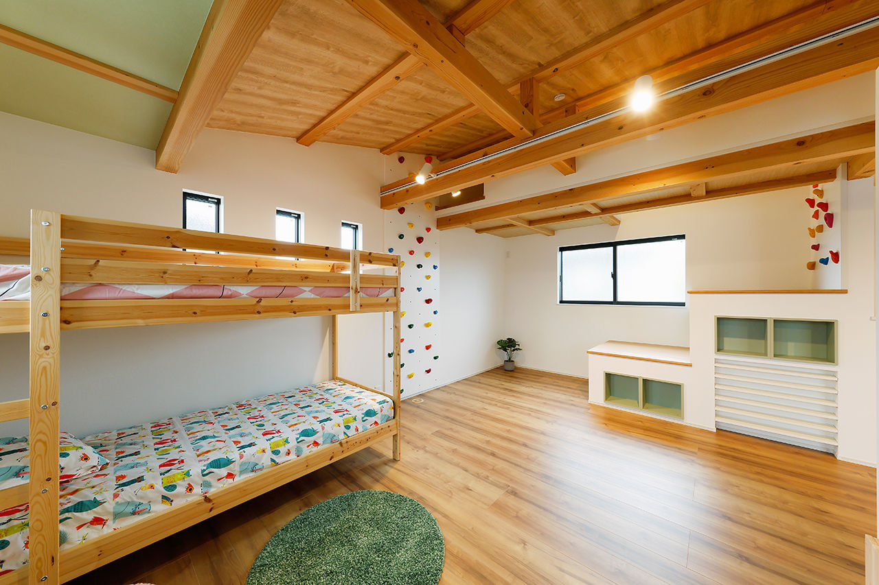 イシンホーム三郷　松井産業 【1000万円台/家事ラク動線/ZEH仕様/ロフトと書斎】毎日が楽しい！遊び心が満載の家づくりの建築実例画像8