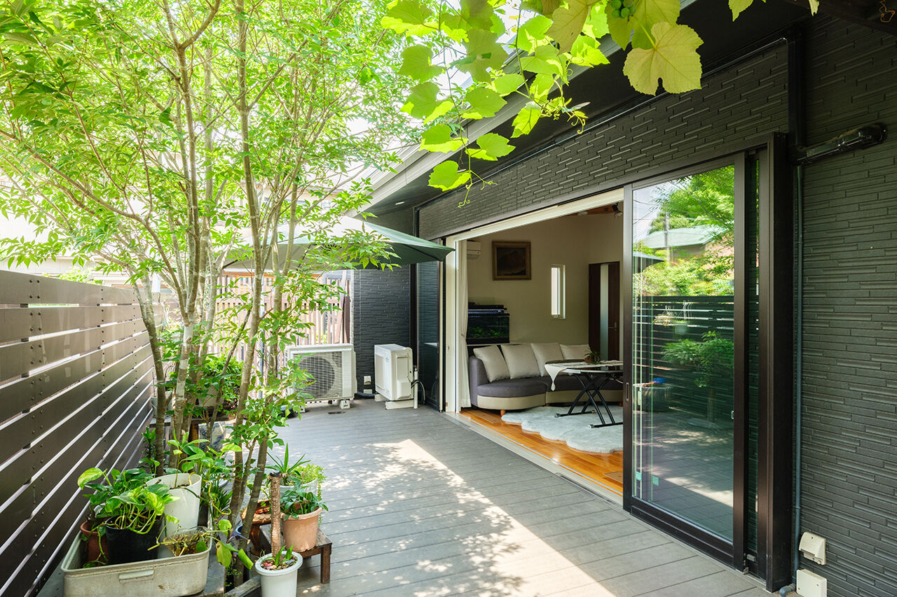 イシンホーム三郷　松井産業 【2000万円台/狭小／太陽光発電】平屋＋αの自然と共に暮らす解放感。7年間を過ごし、実感する心地よさの建築実例画像8