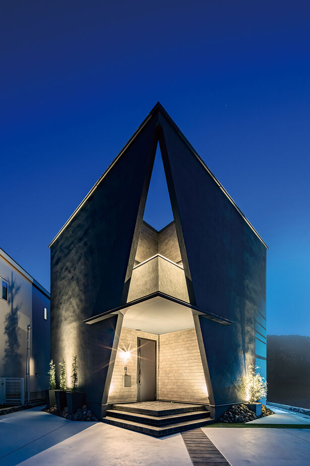 iD pluss(アイディープラス) 【デザイナーズ×ウッドデッキ/長久手市/3000万円台】緻密な構造計算があればこそ、実現できた外観と大空間の建築実例画像10