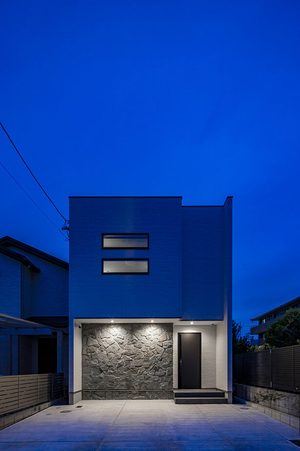 iD pluss(アイディープラス) 【建築家×中庭×スタイリッシュ/2000万円台/愛知県名古屋市】プライバシーを纏う中庭と石の家の建築実例画像20