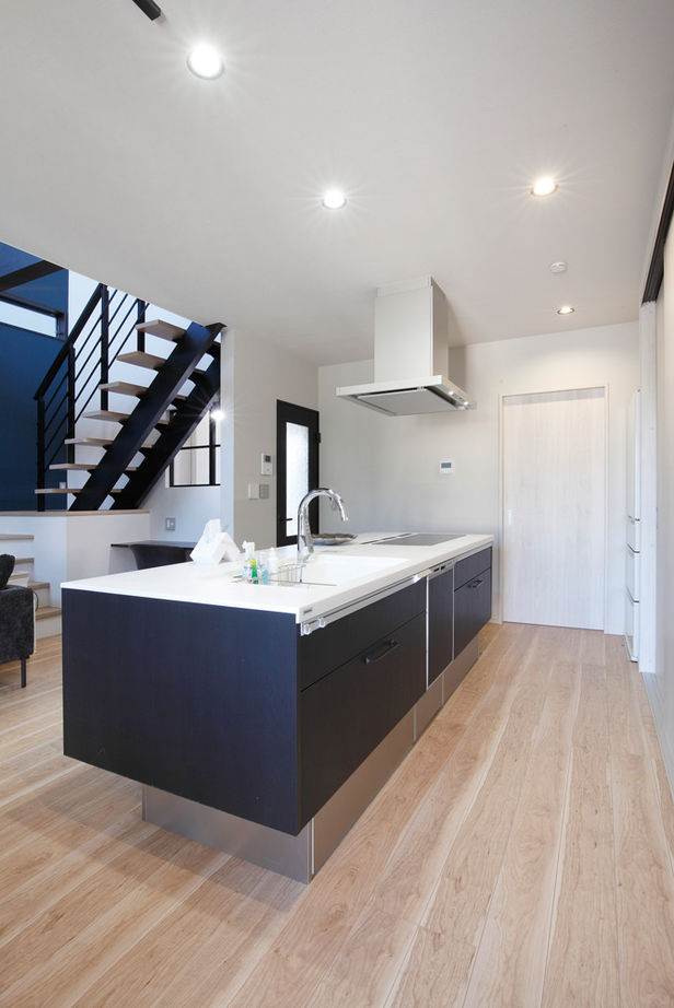 新栄建設　パナソニックビルダーズグループ 【2000万円台/約30坪/クール/間取図有】テクノストラクチャー工法を活かしたラグジュアリーな大空間の建築実例画像6