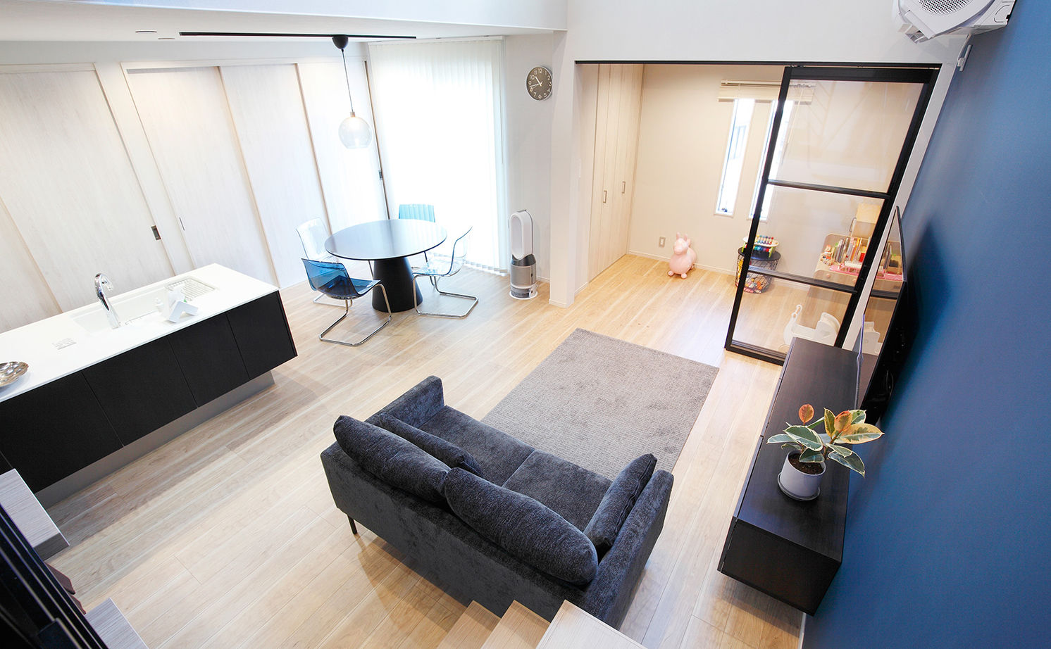 新栄建設　パナソニックビルダーズグループ 【2000万円台/約30坪/クール/間取図有】テクノストラクチャー工法を活かしたラグジュアリーな大空間の建築実例画像7