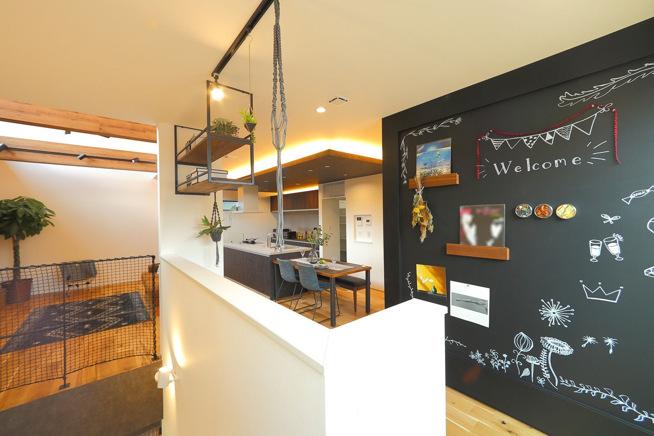 新栄建設　パナソニックビルダーズグループ 【2000万円台/約35坪/２階リビング/間取り図有】明るくて開放的な大空間。夏涼しく冬あったか！の建築実例画像7