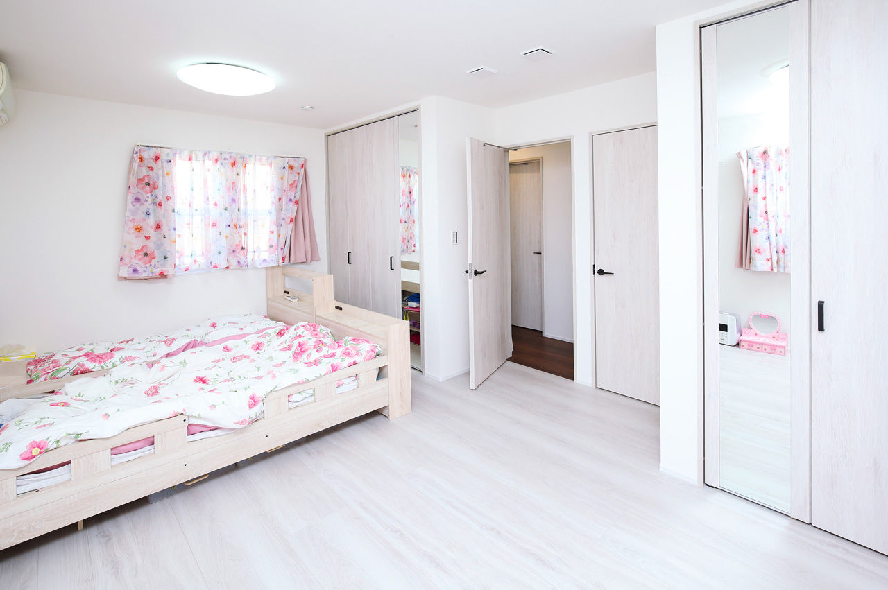 新栄建設　パナソニックビルダーズグループ 【3000万円台/約46坪/大空間/間取図有】憧れの海外の住まいを参考にした「南仏風の外観」の建築実例画像8